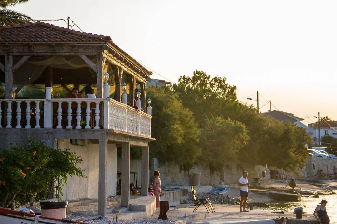 Apartments More Trogir