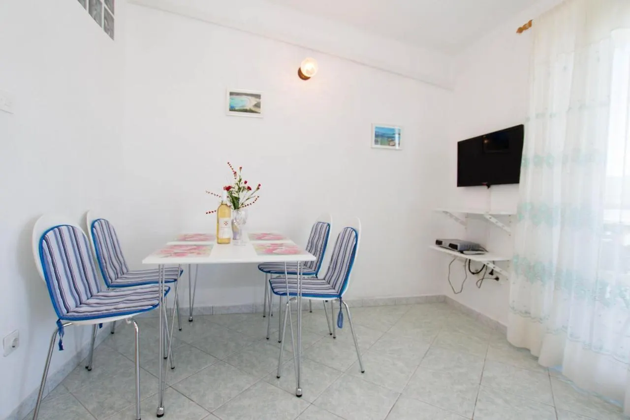 Apartments More Trogir