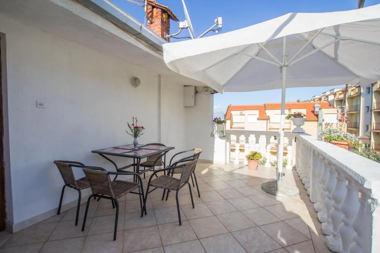 Apartments More Trogir