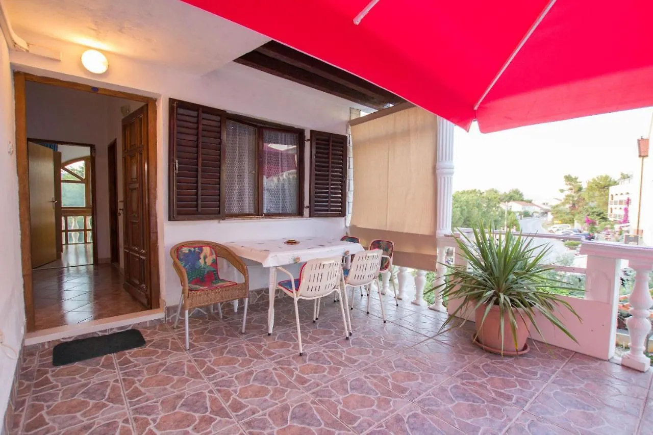Apartments More Trogir