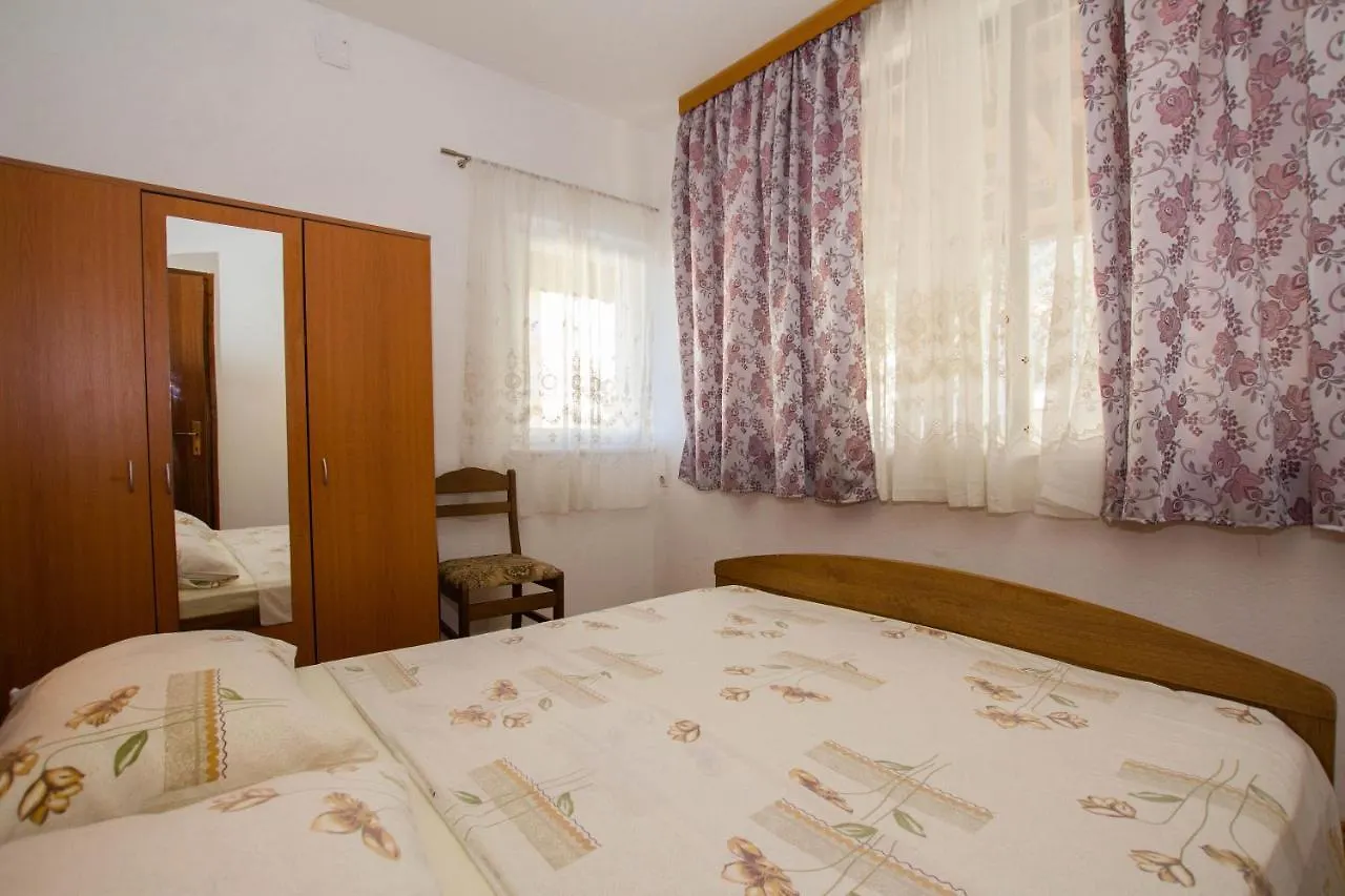 Apartments More Trogir