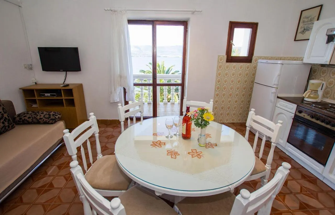 Apartments More Trogir