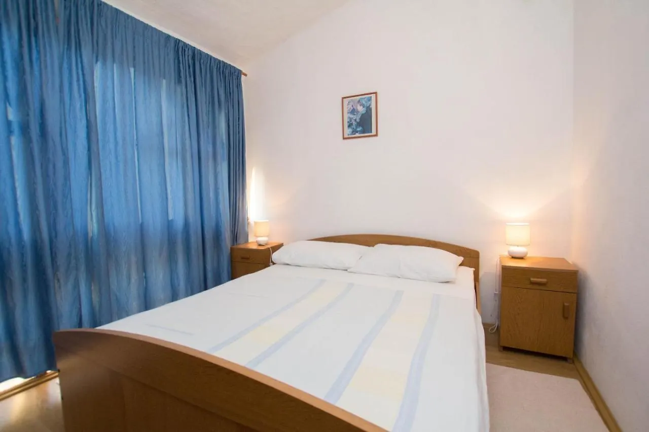 Apartments More Trogir Croatia